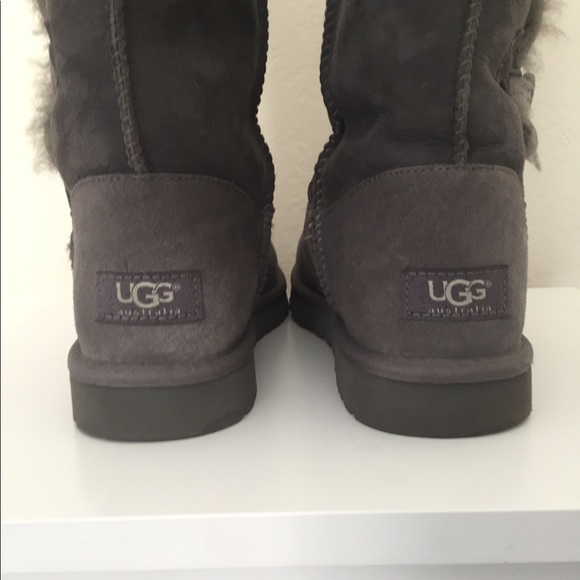UGG Bailey Tall Grey Suede Button Boot, Size 7 - Picture 6 of 8